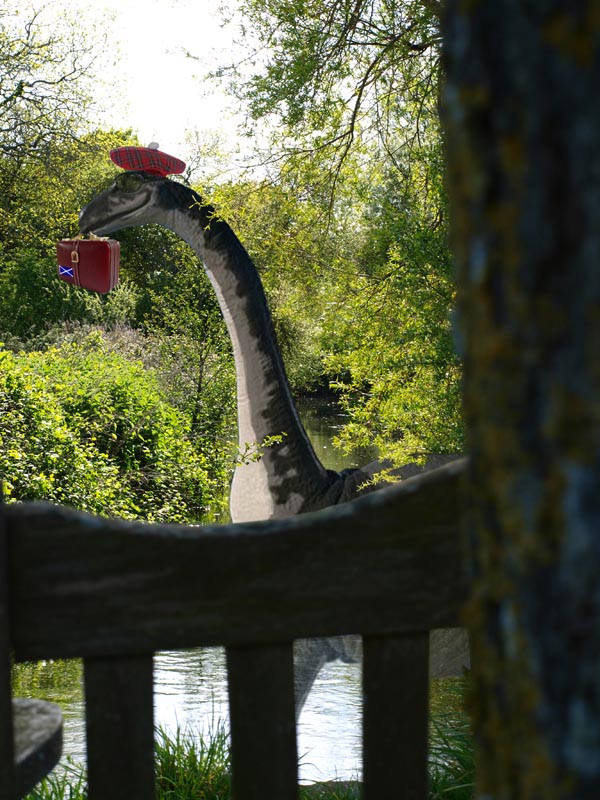 090915-The_Loch_Ness_spotted_on_holiday-Matthew_Spencer-Smith