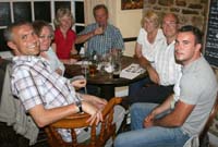 jubilee_quiz_three_horseshoes_030612_teams_(1)