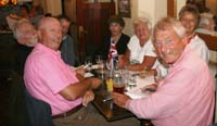 jubilee_quiz_three_horseshoes_030612_teams_(6)