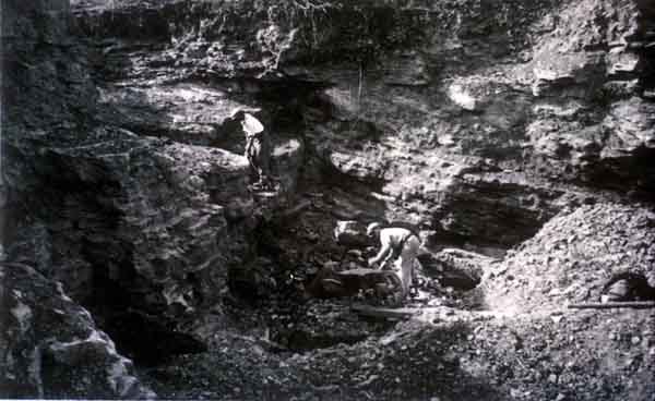 Men quarrying