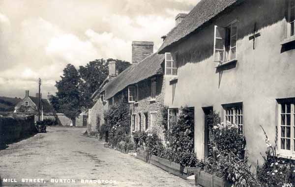 Mill Street before the Post Office was moved from the corner