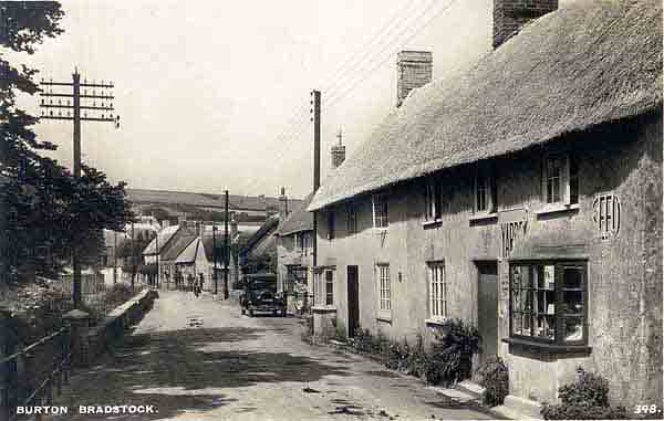 An old car in the High Street