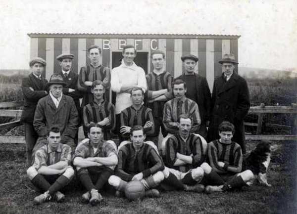 Burton Bradstock Canaries Football Team